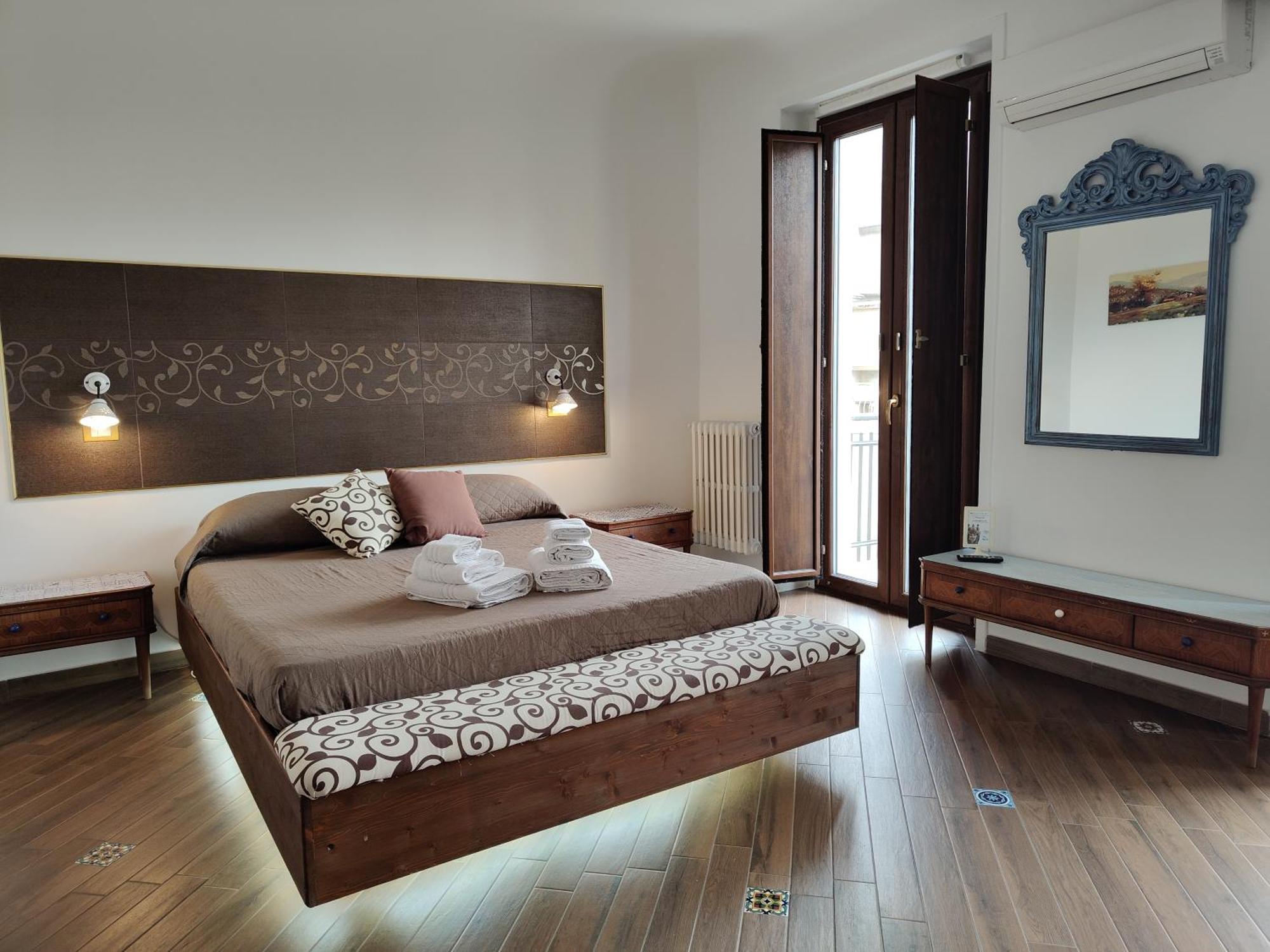 Centro Sicilia Rooms-Suites & Terrace Έννα Εξωτερικό φωτογραφία