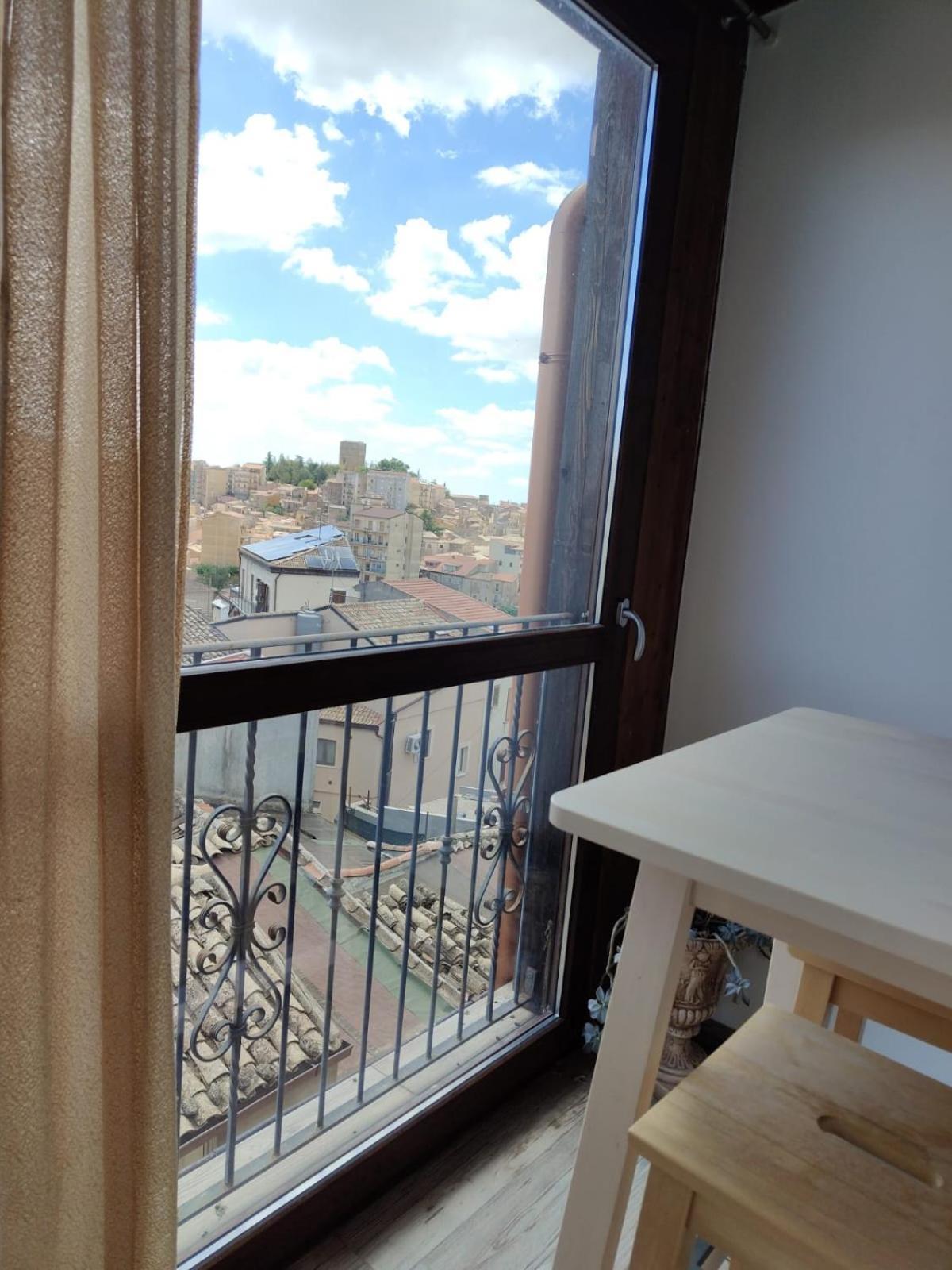 Centro Sicilia Rooms-Suites & Terrace Έννα Εξωτερικό φωτογραφία