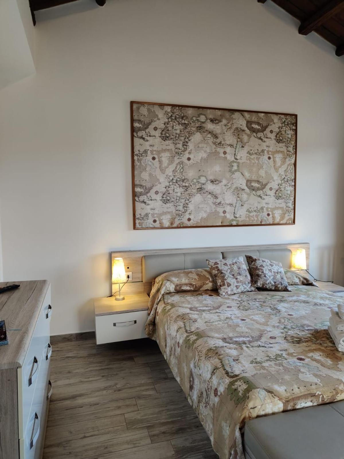 Centro Sicilia Rooms-Suites & Terrace Έννα Εξωτερικό φωτογραφία