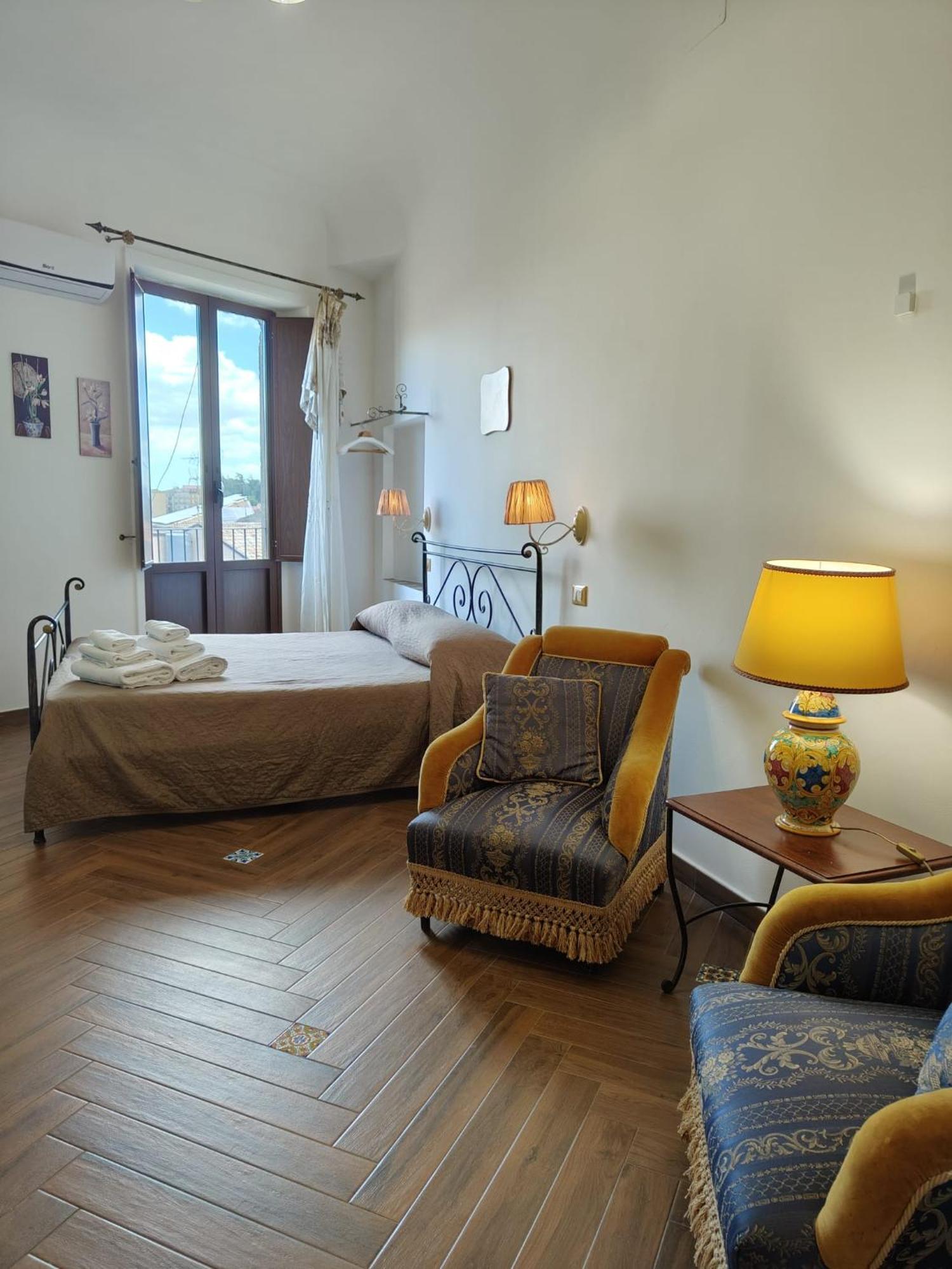Centro Sicilia Rooms-Suites & Terrace Έννα Εξωτερικό φωτογραφία