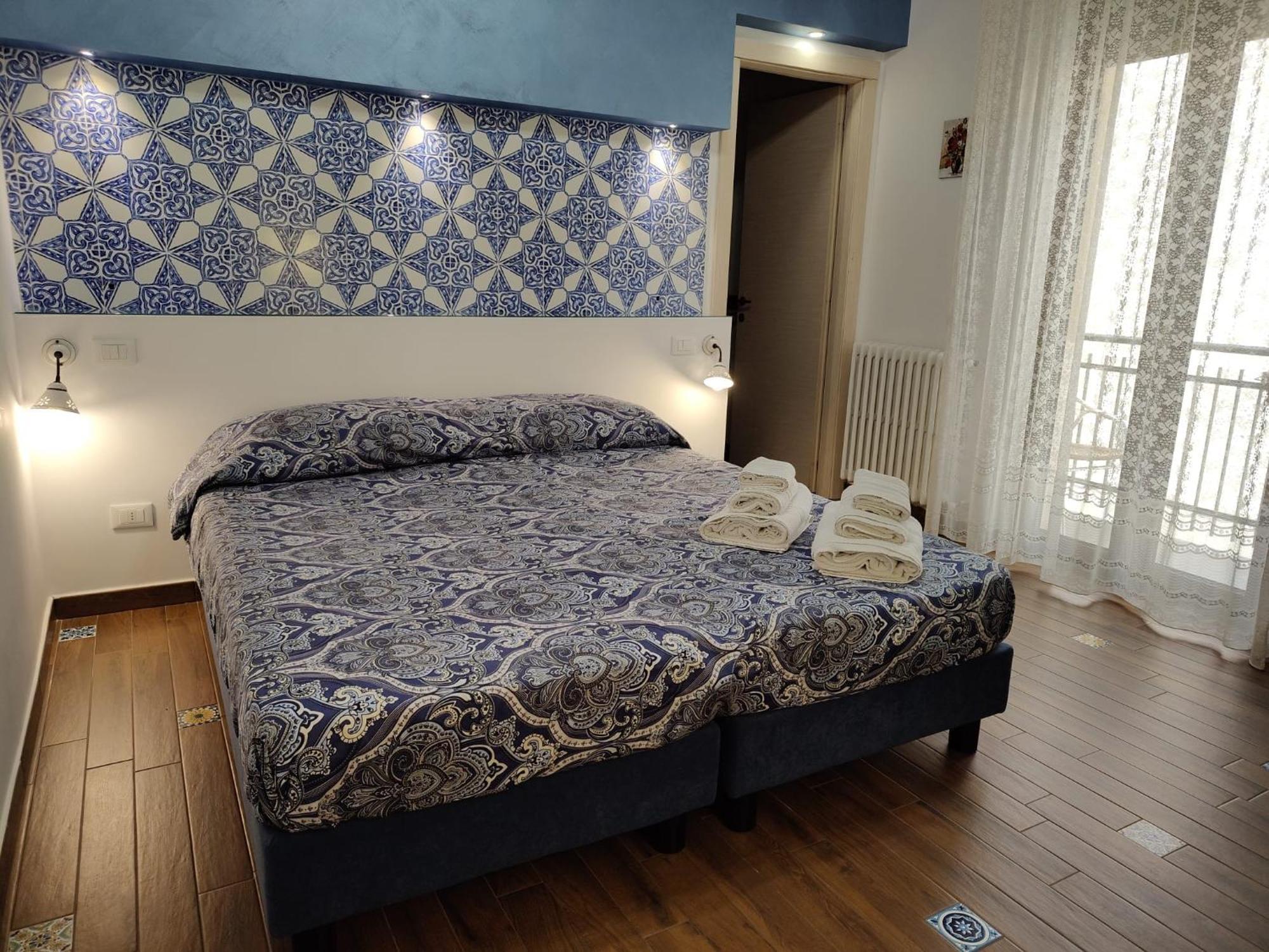 Centro Sicilia Rooms-Suites & Terrace Έννα Εξωτερικό φωτογραφία