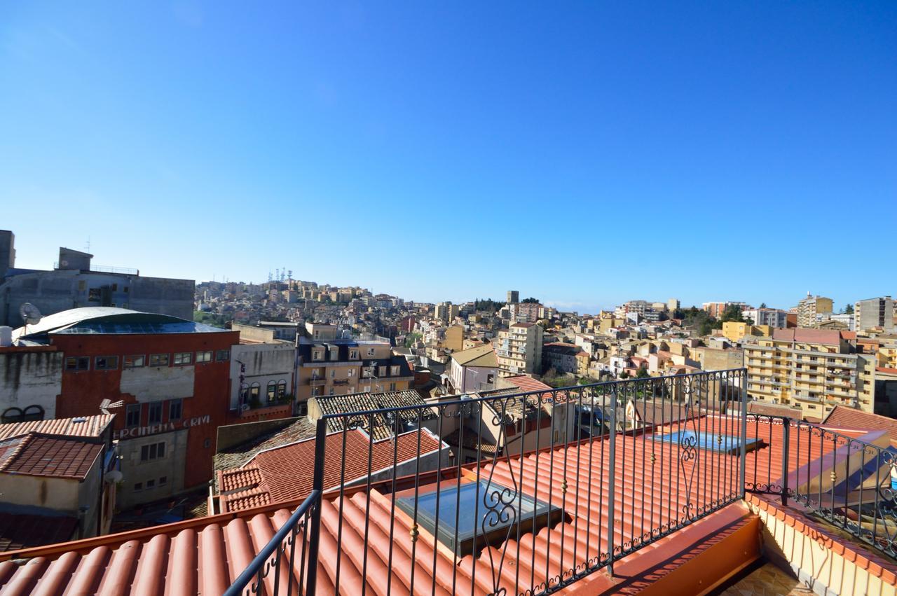 Centro Sicilia Rooms-Suites & Terrace Έννα Εξωτερικό φωτογραφία
