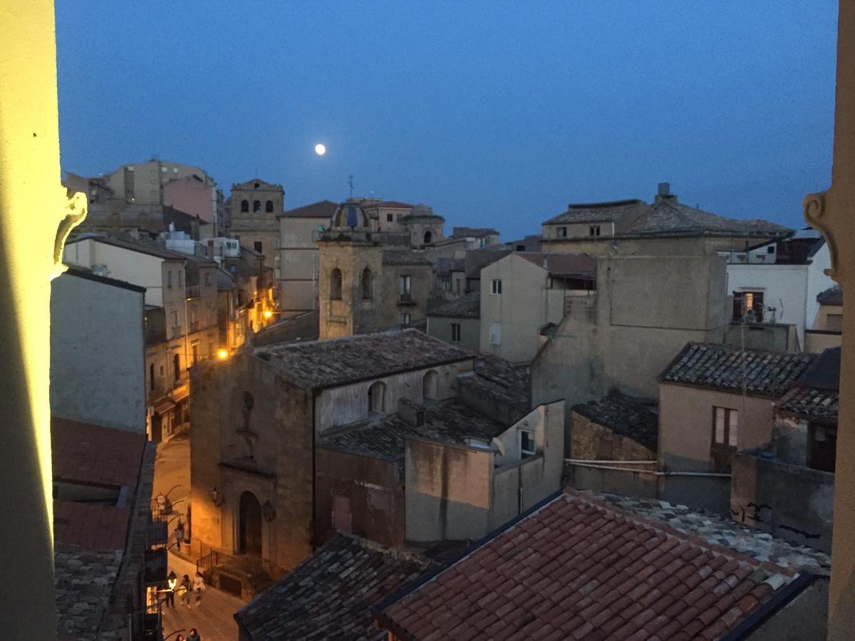Centro Sicilia Rooms-Suites & Terrace Έννα Εξωτερικό φωτογραφία