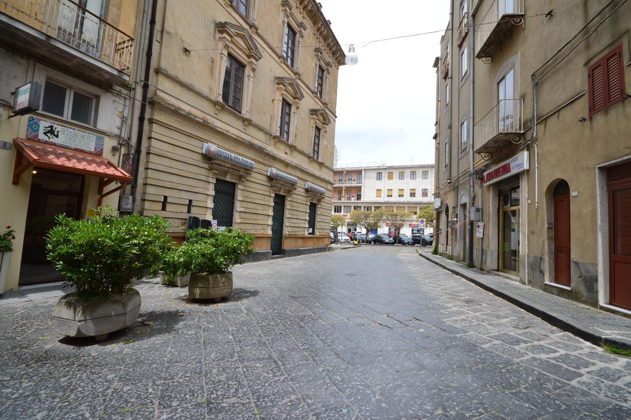 Centro Sicilia Rooms-Suites & Terrace Έννα Εξωτερικό φωτογραφία